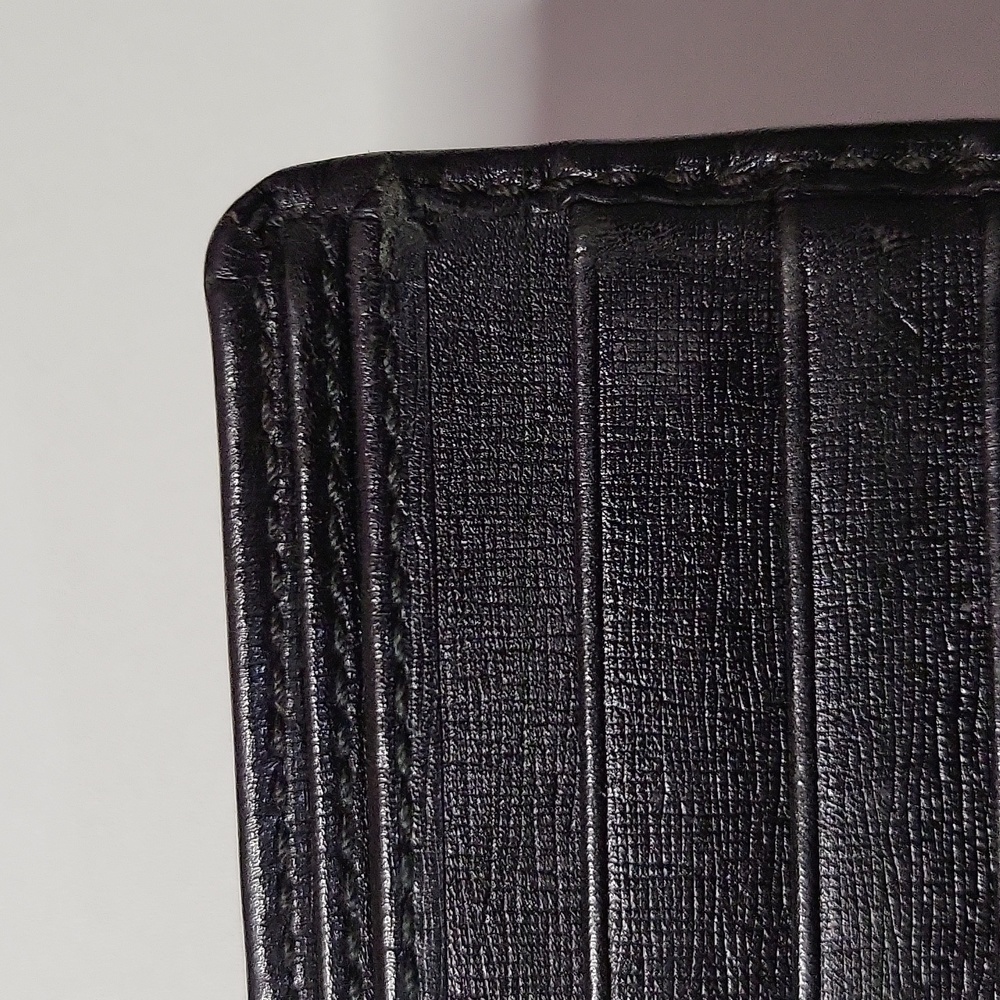 100% Original Gucci Black Wallet Bi-Fold - Picture 15 of 17